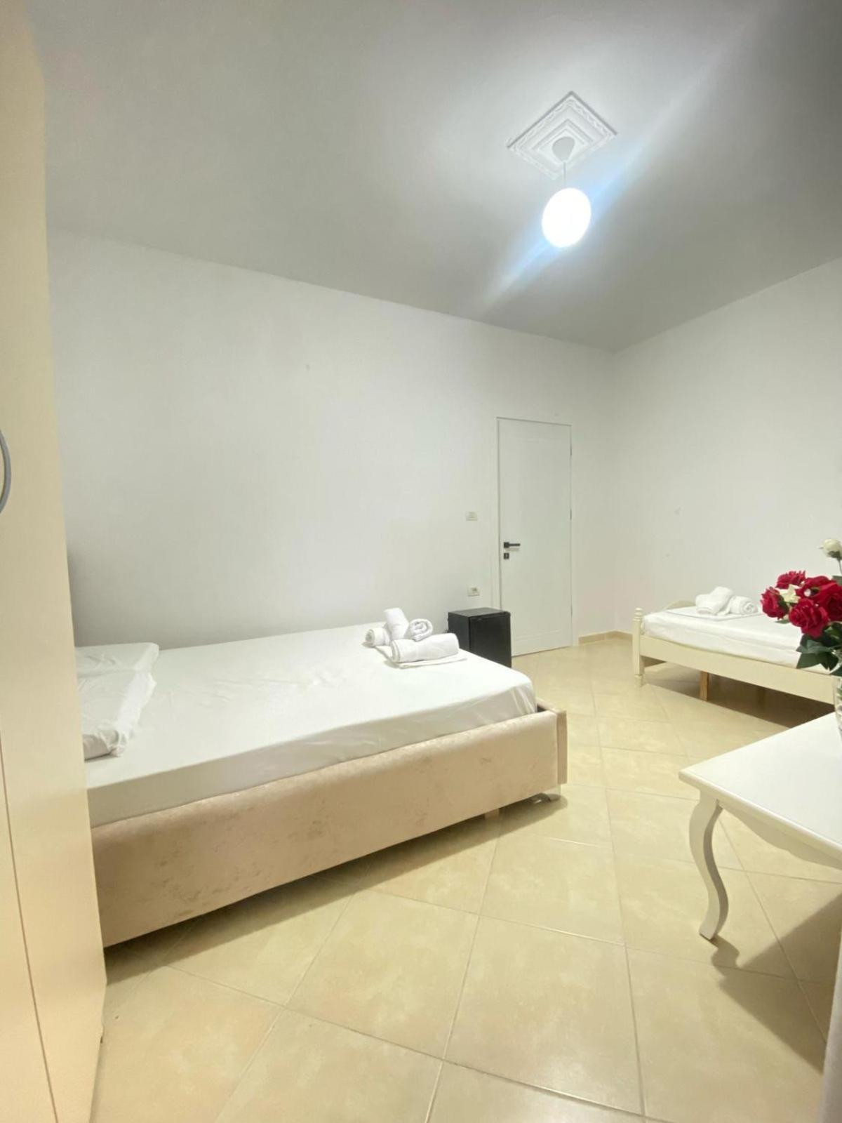 Enel Villa Sarande Luaran gambar