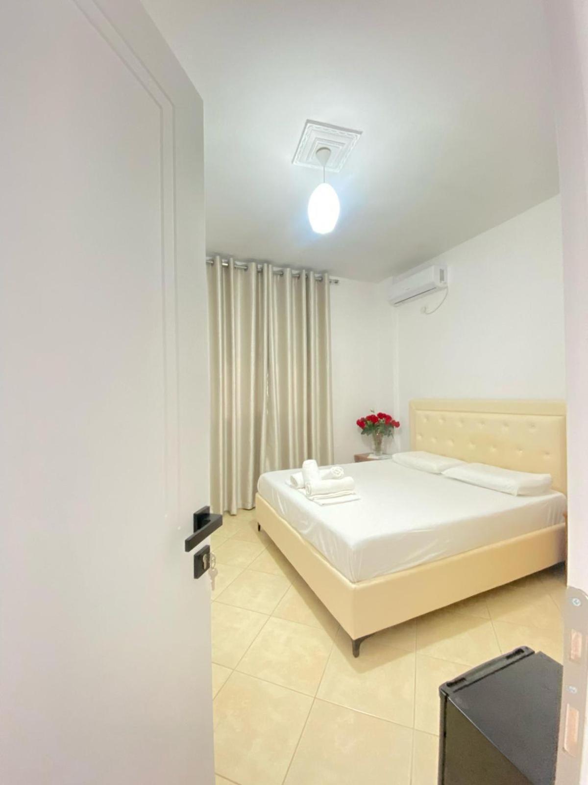 Enel Villa Sarande Luaran gambar