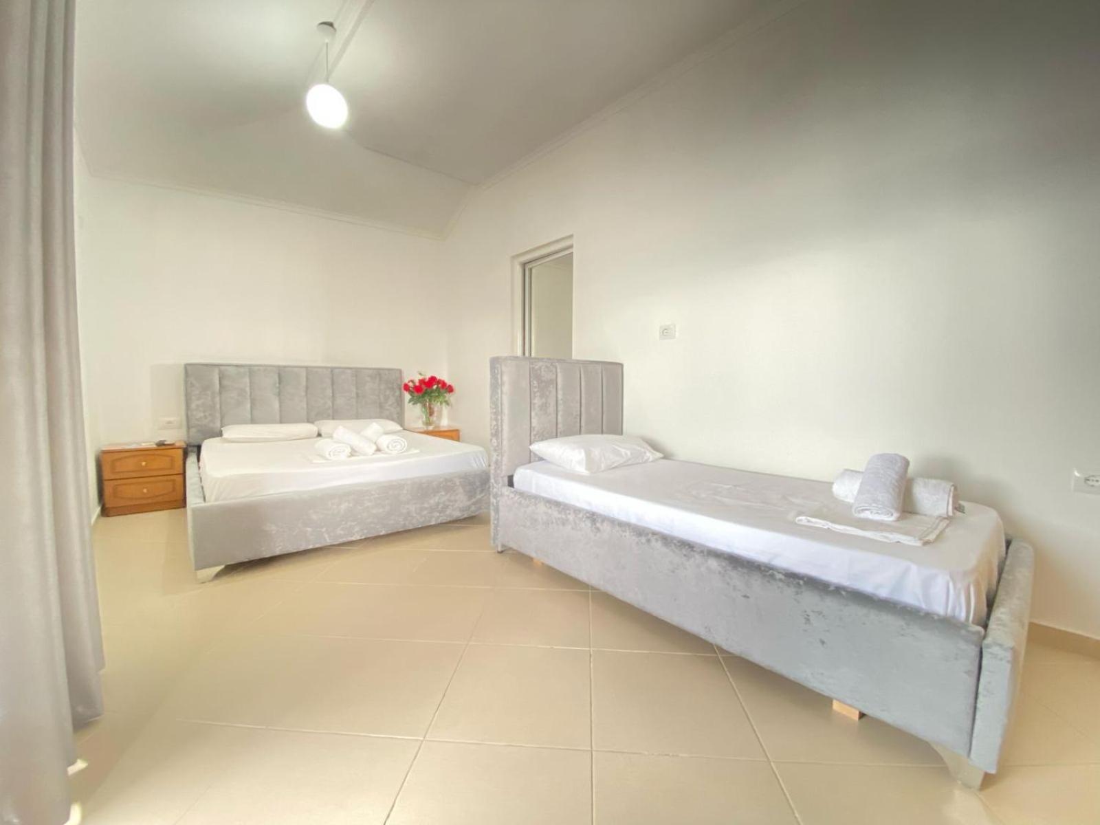Enel Villa Sarande Luaran gambar